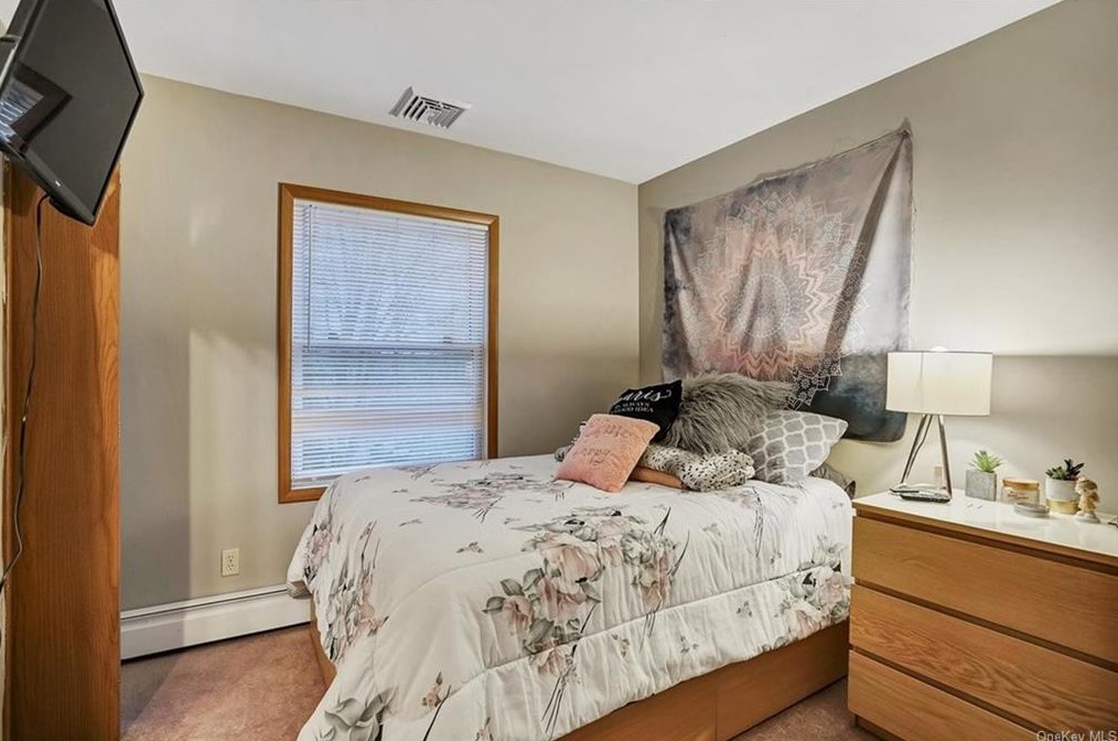 110 Bushville Rd, Westtown NY  10998-2727 exterior