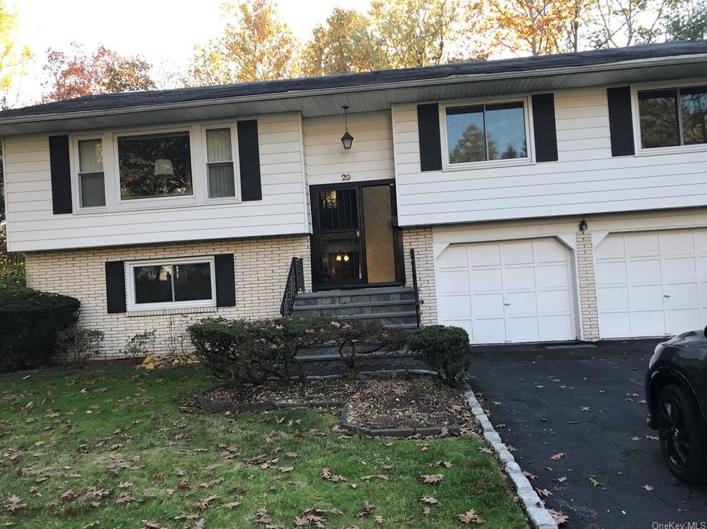 29 Winslow Rd, White Plains, NY 10606