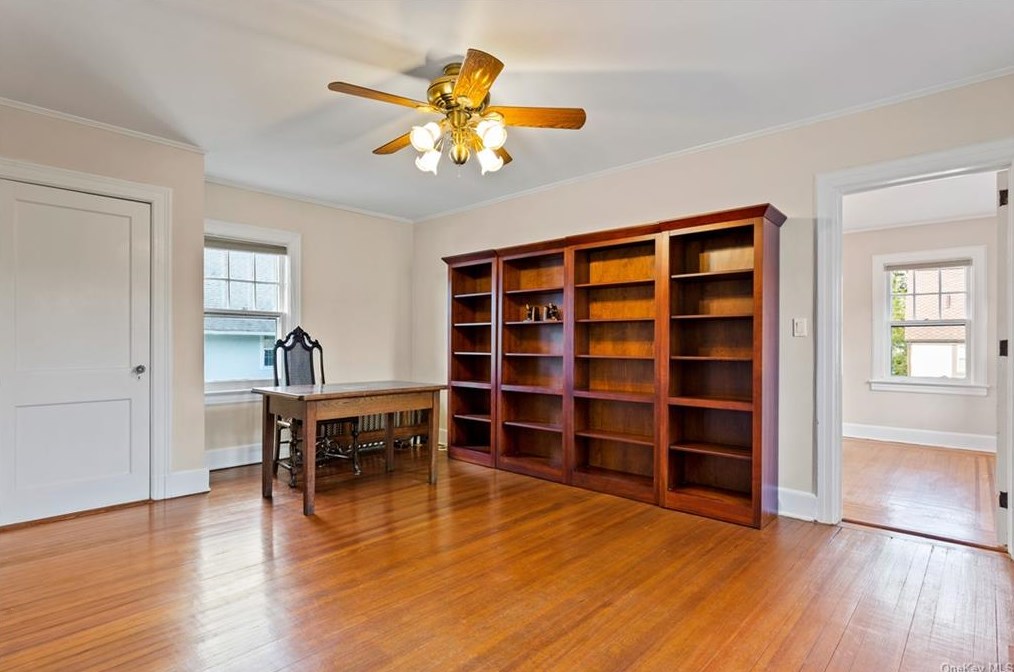 7 Wainwright St, Rye NY  10580-3711 exterior