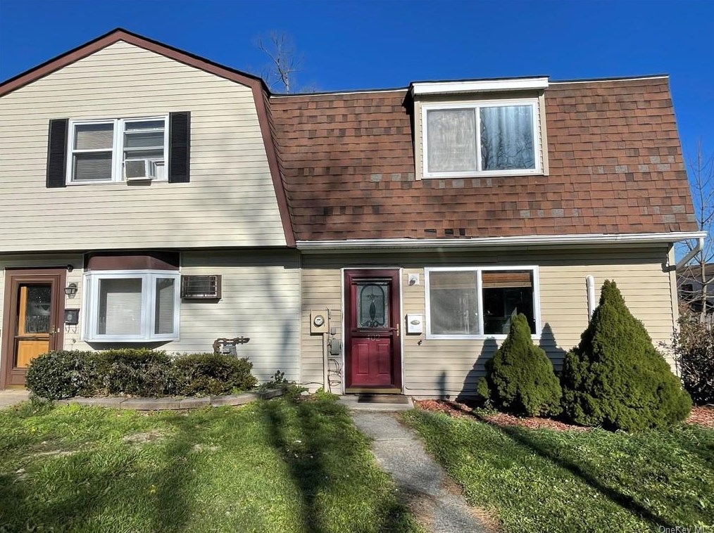 402 Watts Ln, Maybrook, NY 12543