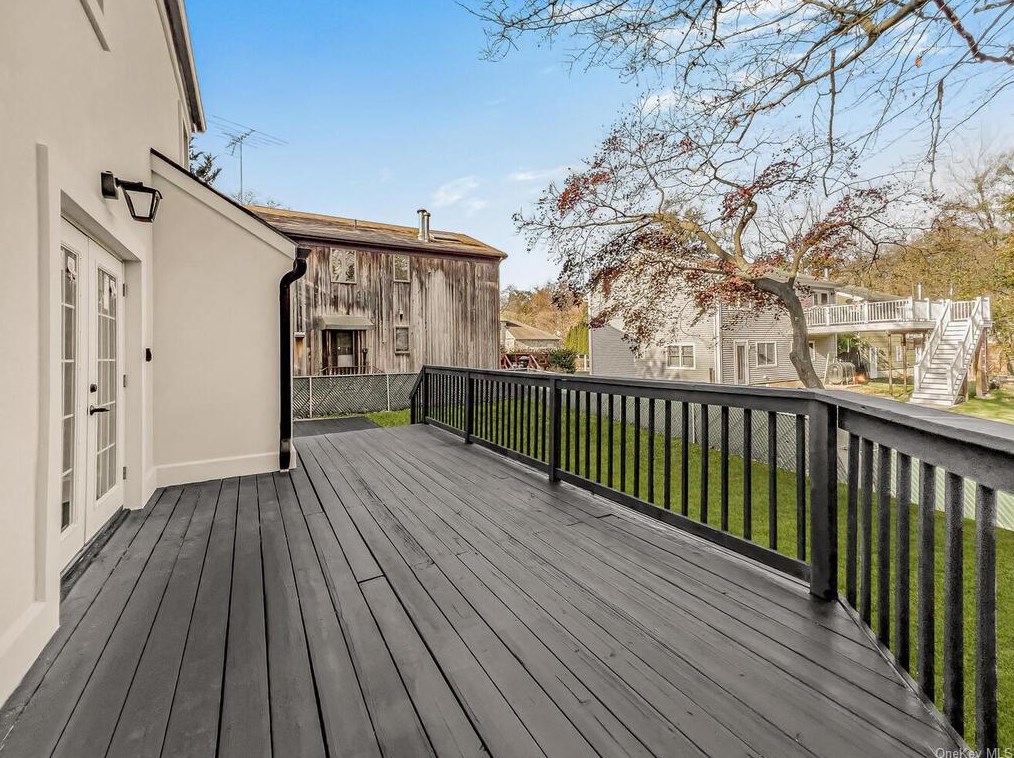 1006 Grove St, Mamaroneck NY  10543-1711 exterior