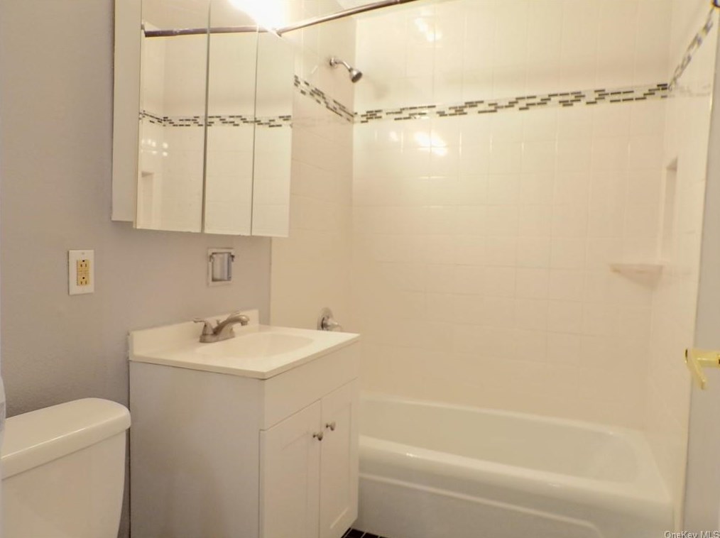 2903 Barclay Manor #29c, Newburgh, NY 12550