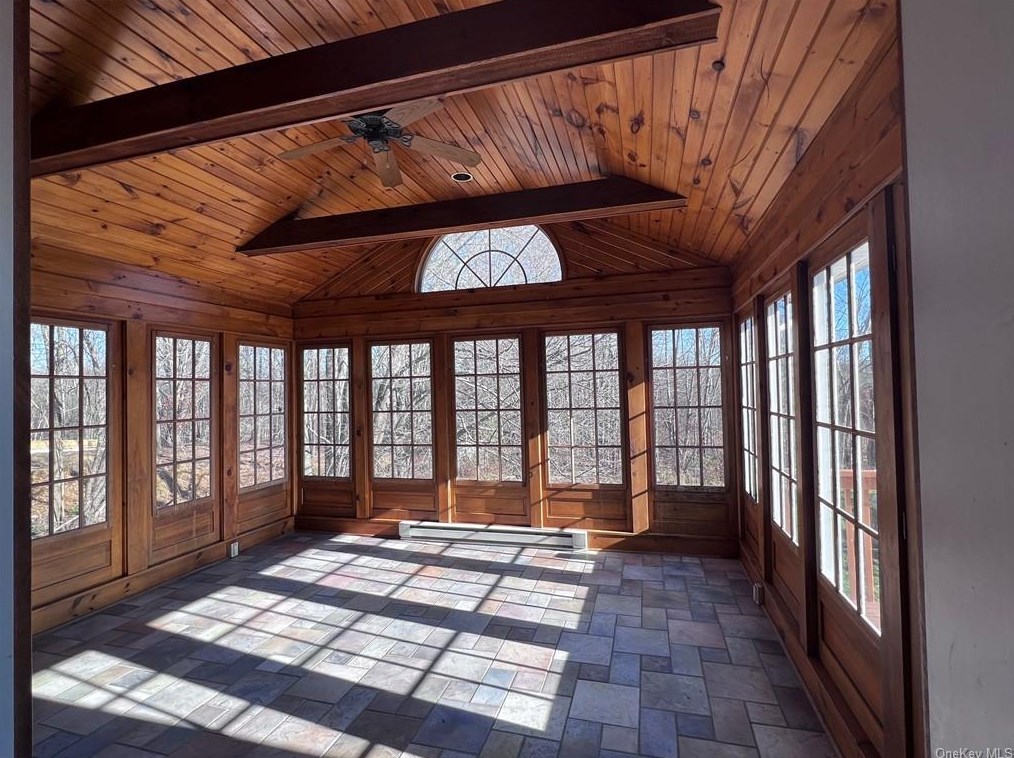 26 Wallkill Rd, Walden NY  12586-2224 exterior