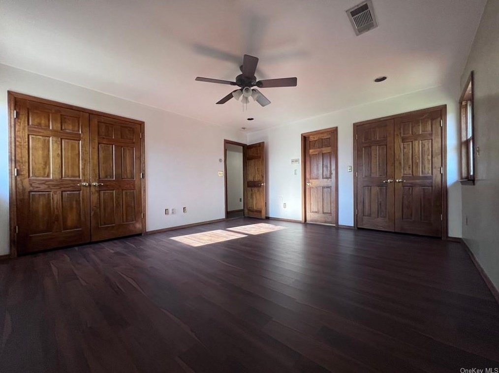 26 Wallkill Rd, Walden NY  12586-2224 exterior