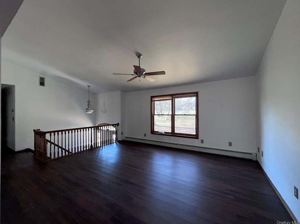 26 Wallkill Rd, Walden NY  12586-2224 exterior