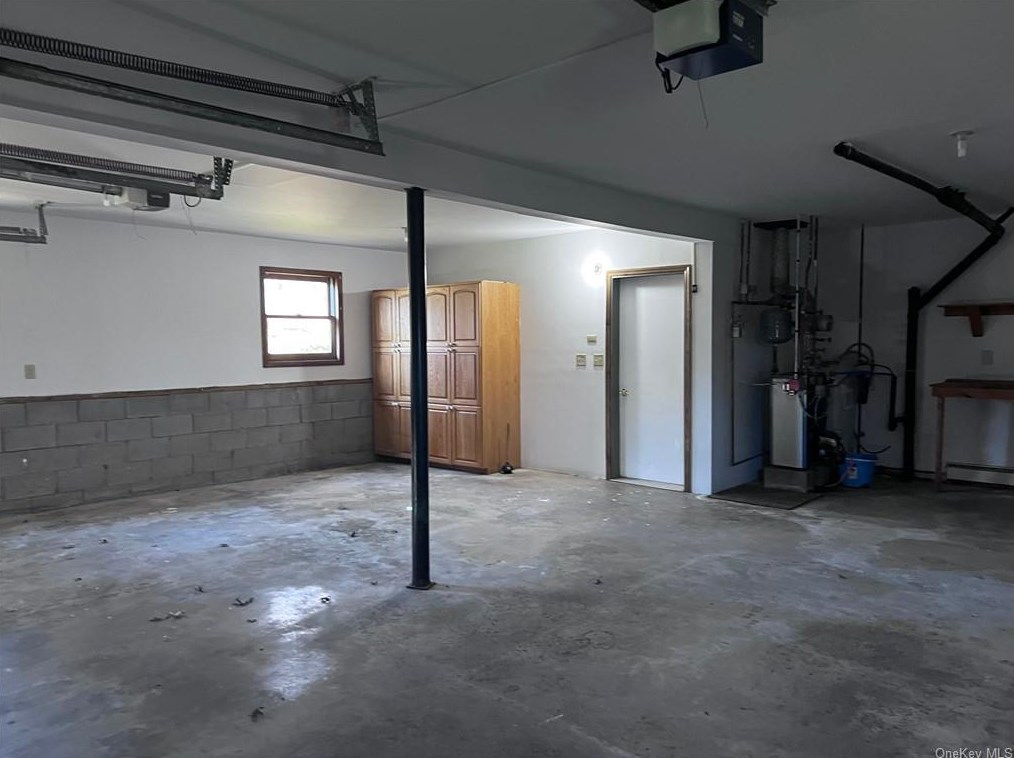 26 Wallkill Rd, Walden NY  12586-2224 exterior