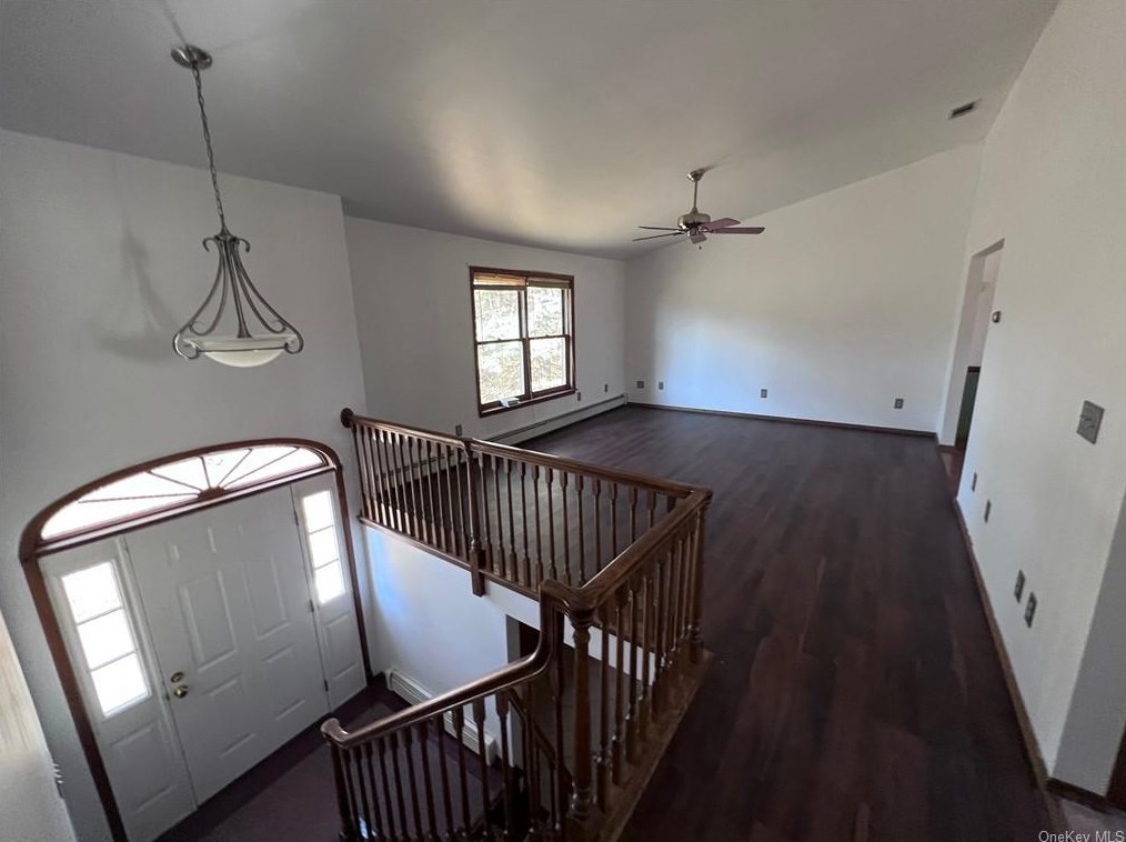 26 Wallkill Rd, Walden NY  12586-2224 exterior