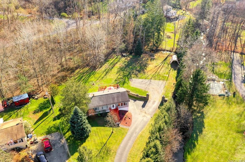 5098 Route 9, Staatsburg, NY 12580
