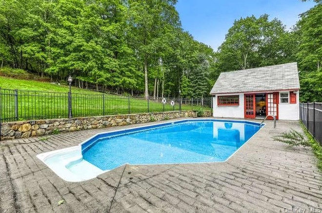 315 W Main St, Stony Point, NY 10980