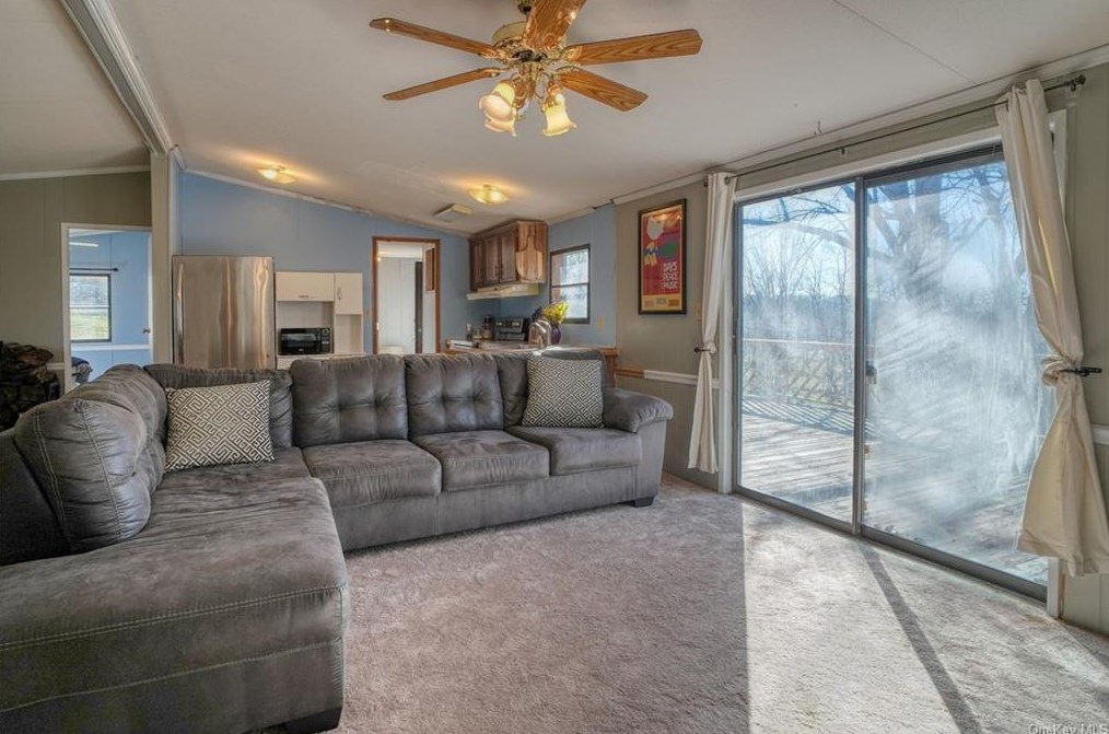 56 Hemmer Rd, Jeffersonville NY  12748-5406 exterior