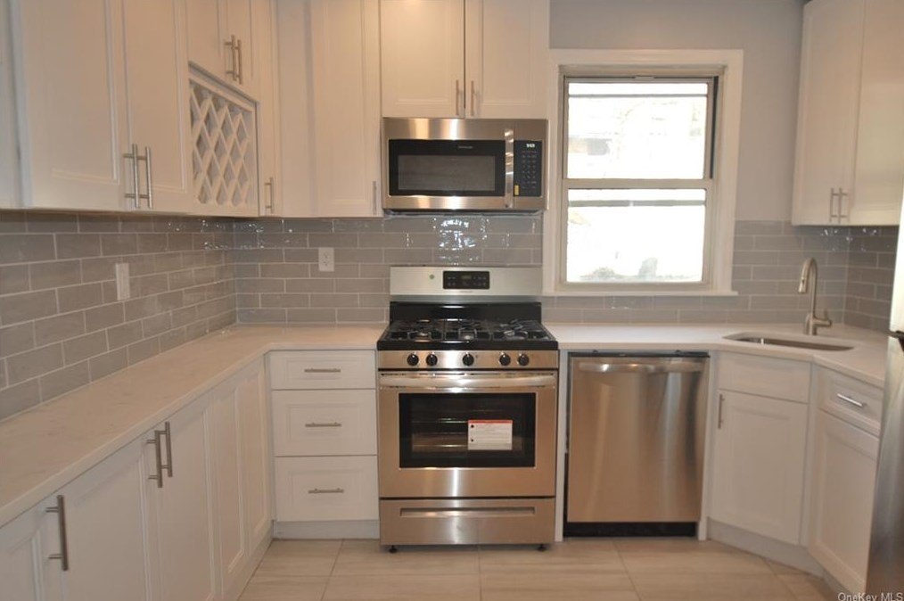 12 Stokes Rd #1c, Yonkers, NY 10710