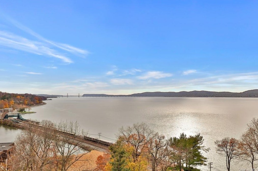 16 Rockledge Ave #6a-1, Crotonville, NY 10562