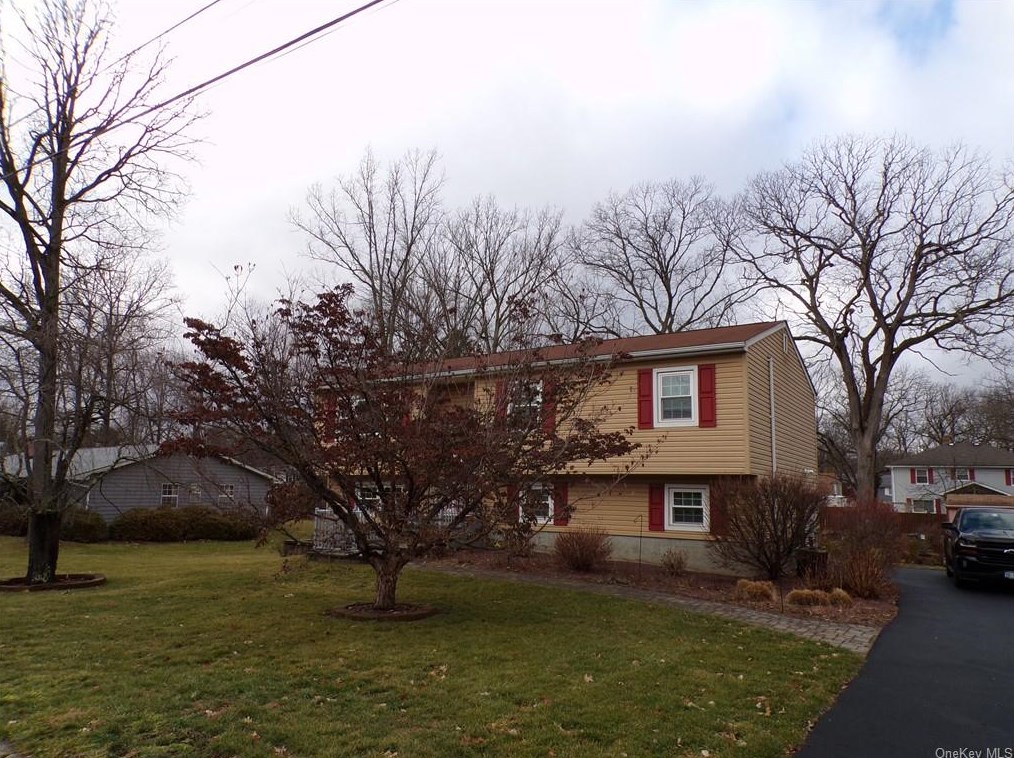 23 Rose Hill Park, Cornwall, NY 12518