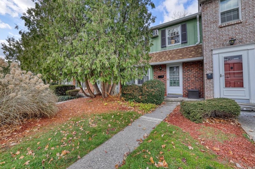 274 Hooker Ave #e3, Poughkeepsie, NY 12603