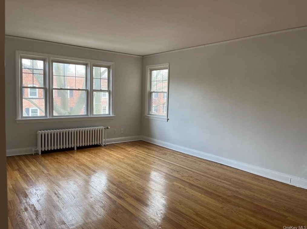 5 Laurel St, Rye NY  10580-2803 exterior