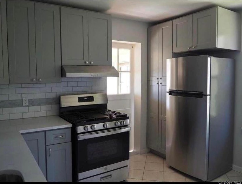 14 Soundview St #2, New Rochelle, NY 10805