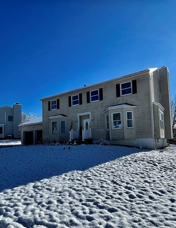 67 Capital Dr, Washingtonville, NY 10992