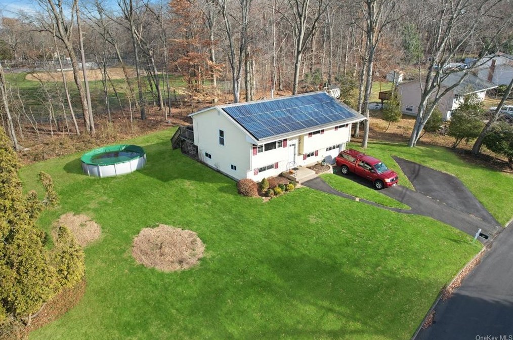 11 Von Beaste Ln, Congers, NY 10920