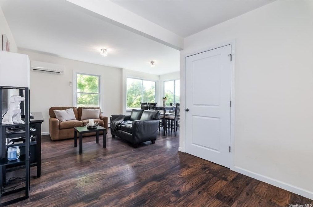 24 Chestnut Hill #2, White Plains, NY 10606