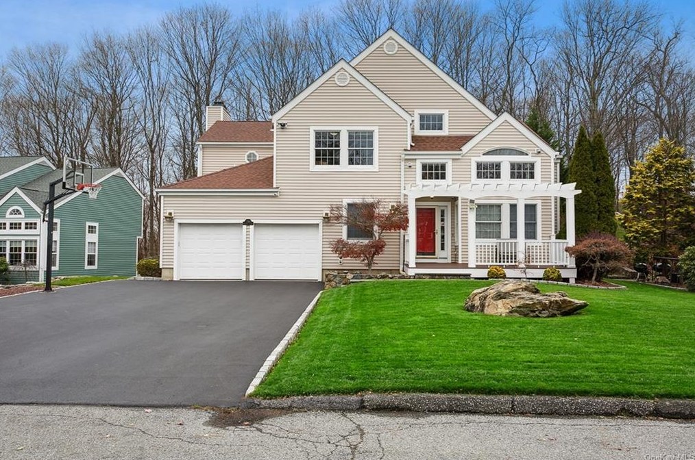 230 High Ridge Ct, Yorktown Hgts, NY 10598
