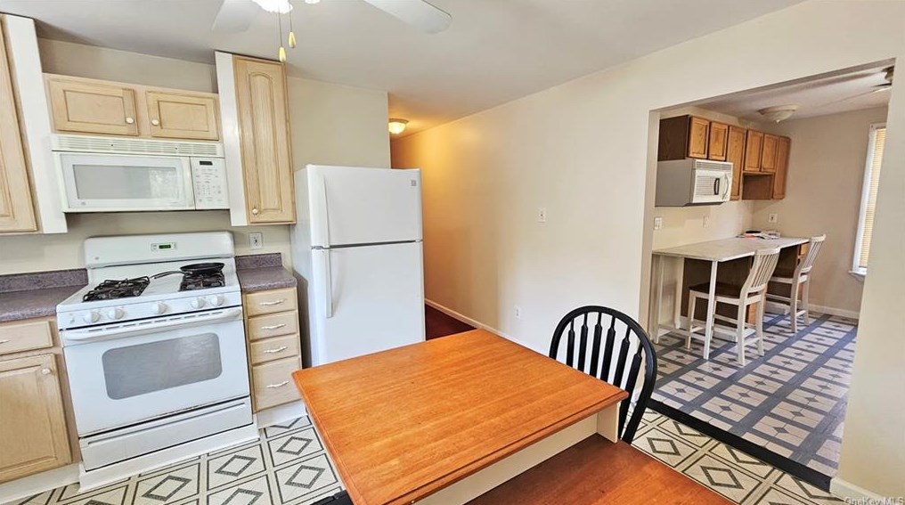 226 Phillips St, Middletown, NY 10940