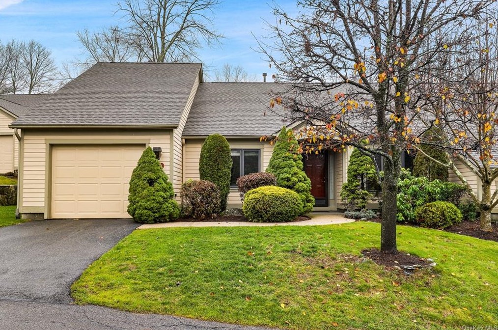 421 Heritage Hills #a, Somers Town, NY 10589
