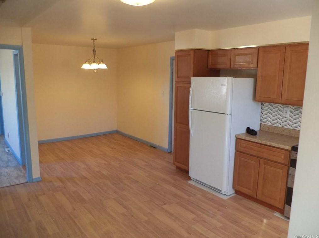 23 Beverly Trl, Monroe NY  10950-6922 exterior