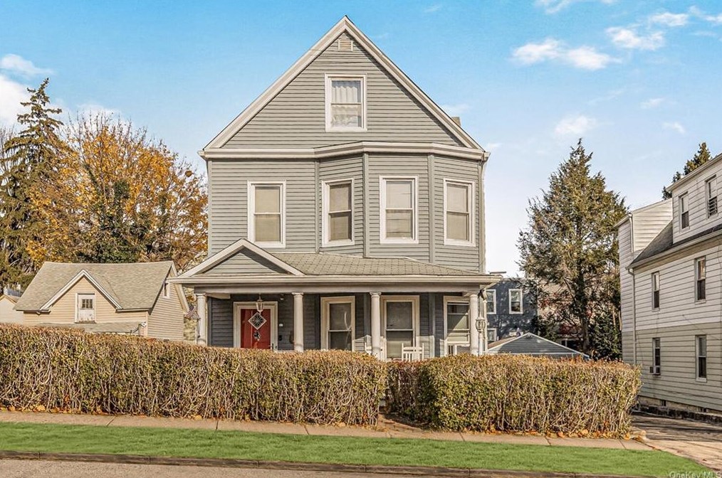 71 Winfred Ave, Yonkers, NY 10704