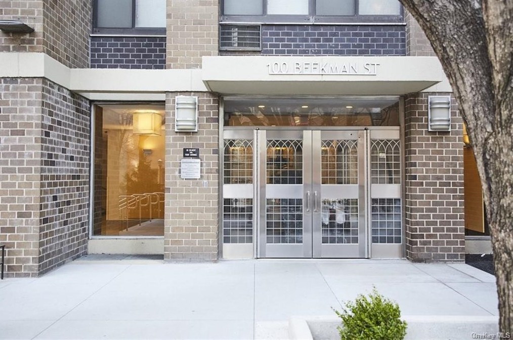 100 Beekman St #2a, New York, NY 10038