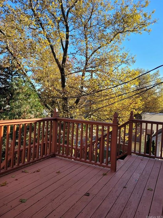 440 N Terrace Ave, Mount Vernon, NY 10552