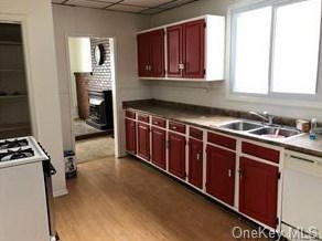 25 Hornbeck Ave, Port Jervis, NY 12771-1522