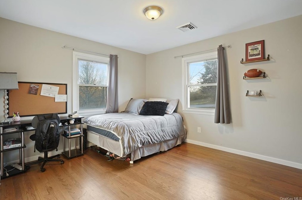 9 Lorene Dr, La Grange NY  12540-5712 exterior