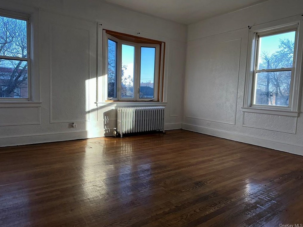 2033 Matthews Ave, Bronx, NY 10462