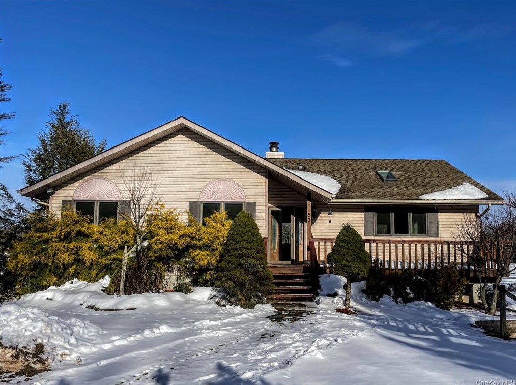 53 Surrey St, Rock Hill, NY 12775