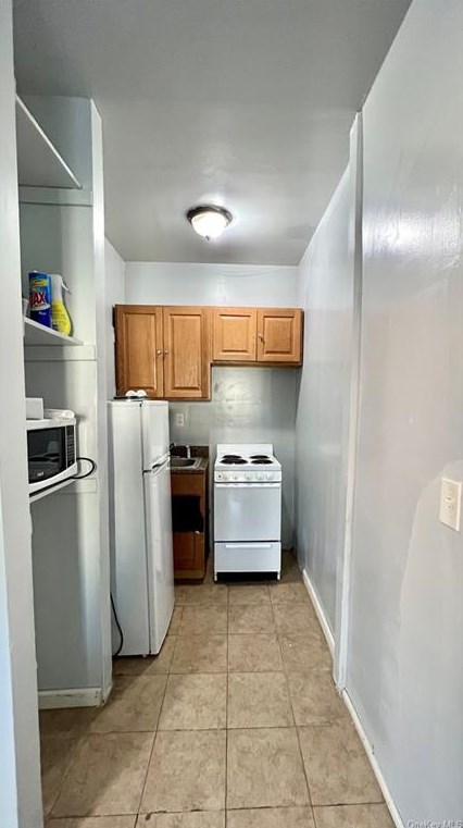 152 S 13th Ave #1e, Mount Vernon, NY 10550