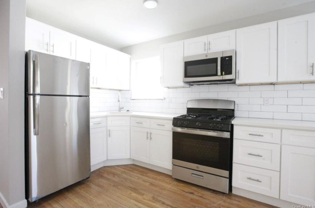 529 S 11th Ave #1, Mount Vernon, NY 10550