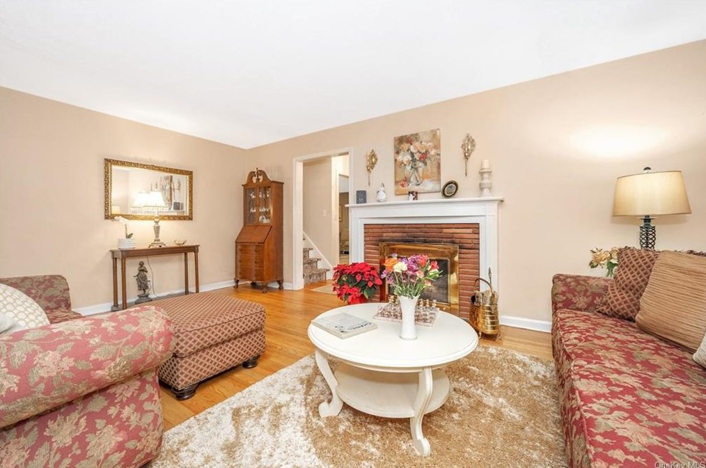 46 Overlook Ave, Yonkers, NY 10709-3712