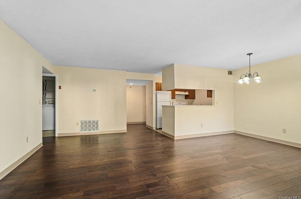 58 Bayberry Dr, Peekskill NY  10566-4859 exterior