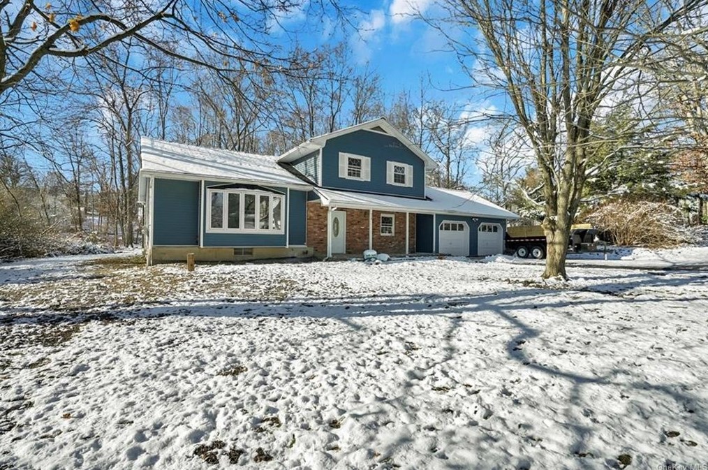 36 Ironworks Rd, Monroe, NY 10950