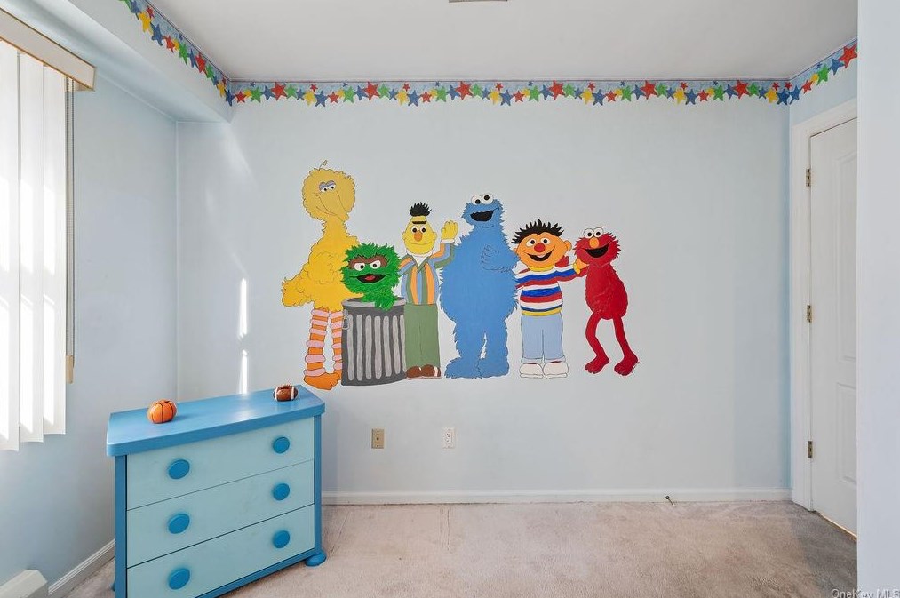 4 Arbor Ct, Mount Ivy NY  10970-2842 exterior