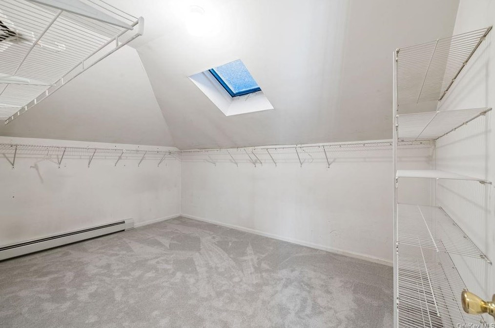 4 Arbor Ct, Mount Ivy NY  10970-2842 exterior