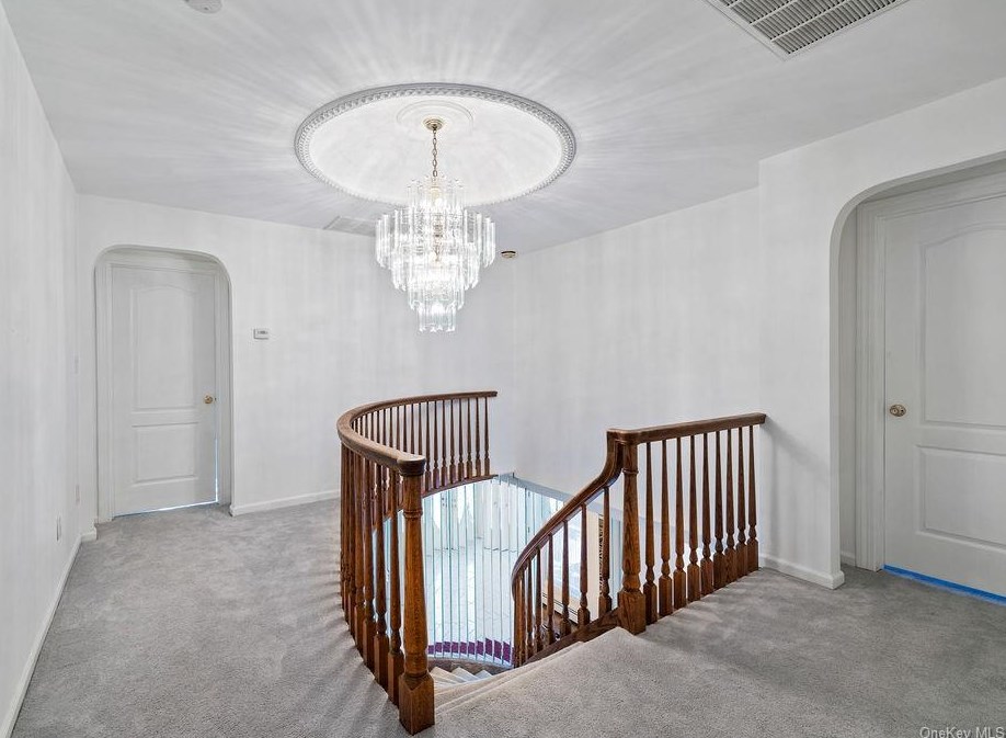 4 Arbor Ct, Mount Ivy NY  10970-2842 exterior