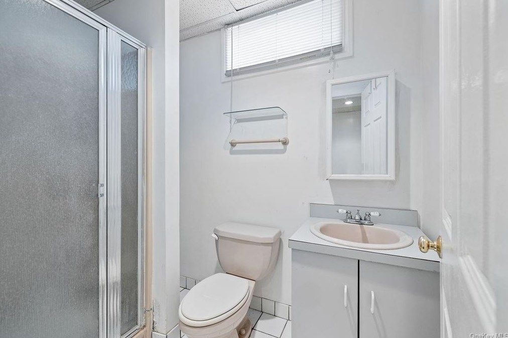 4 Arbor Ct, Mount Ivy NY  10970-2842 exterior