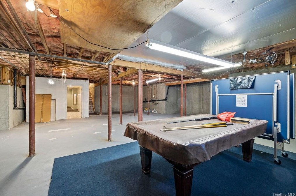 4 Arbor Ct, Mount Ivy NY  10970-2842 exterior