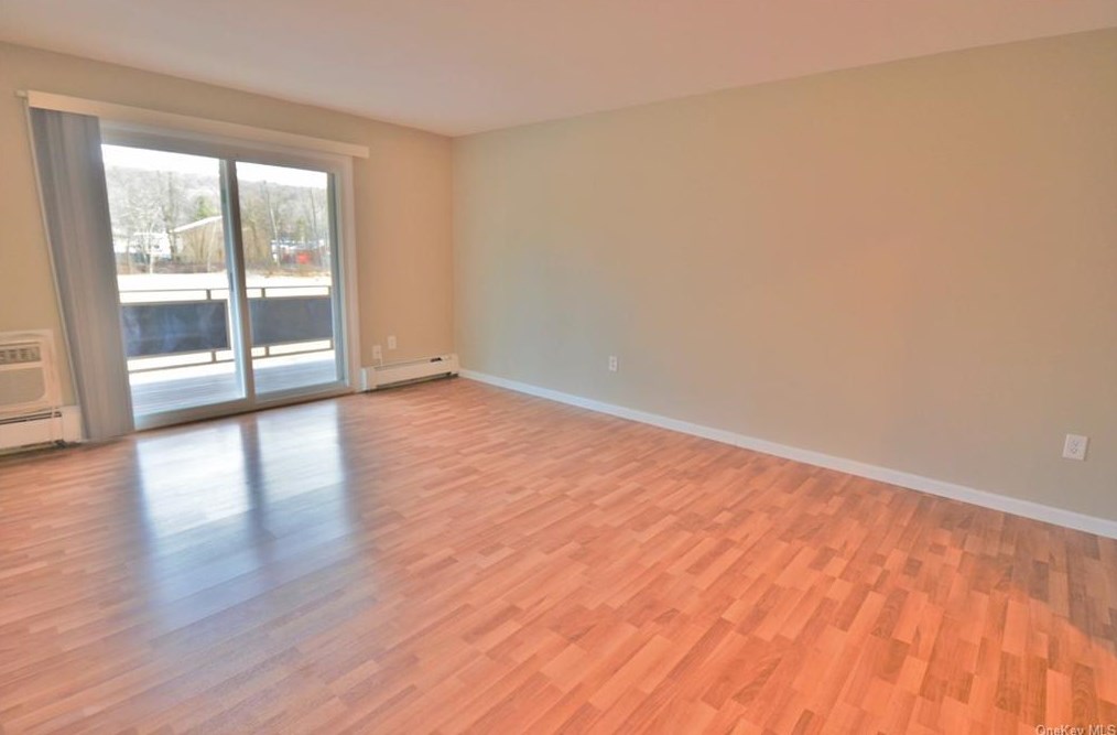 19 Tanager Rd, Monroe NY 10950-1841 exterior