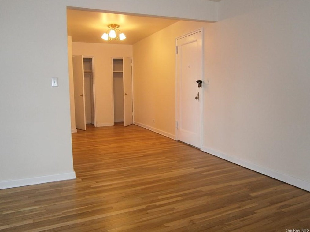3206 Fairfield Ave #5b, Bronx, NY 10463