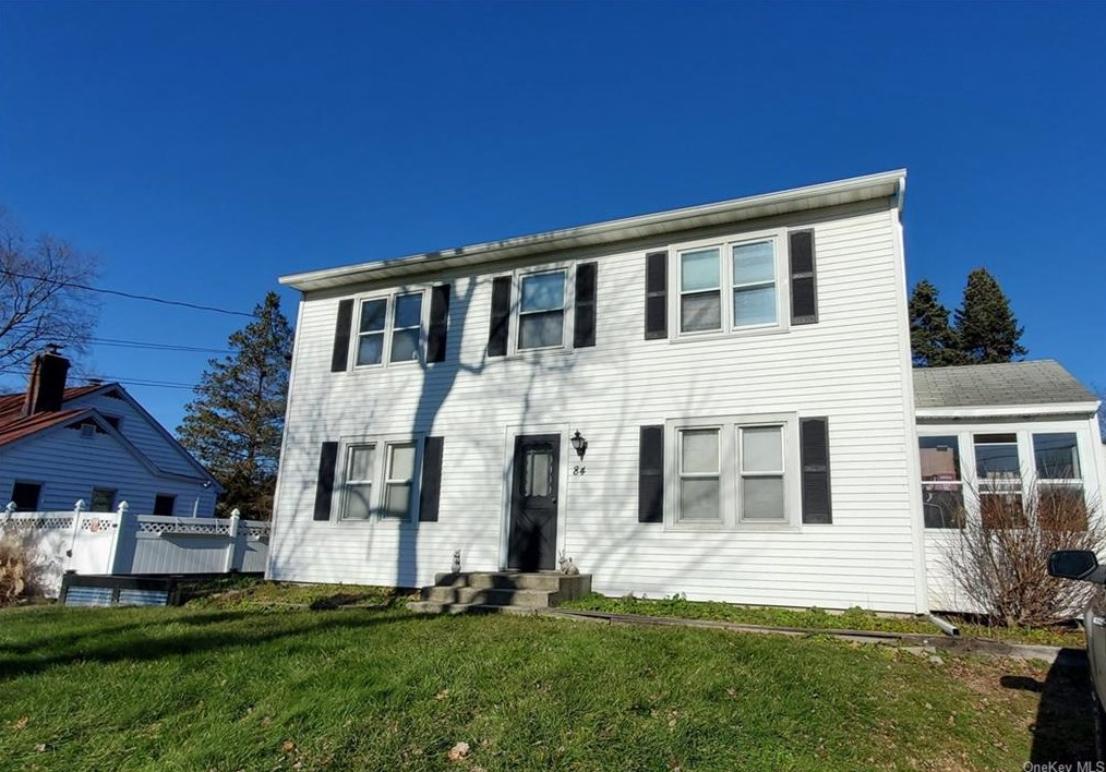 84 Old Little Britain Rd, Newburgh, NY 12550