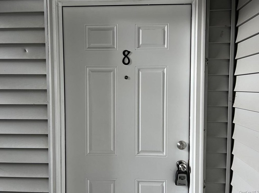 4 Lexington Hl #8, Harriman, NY 10926