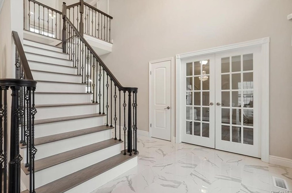 2641 Liberty Rdg, Newburgh, NY 12553-4923