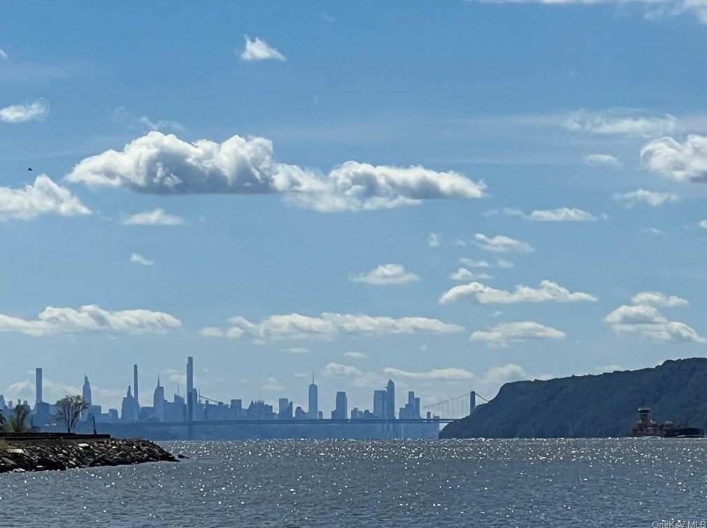 100 Cedar St #b18, Dobbs Ferry, NY 10522